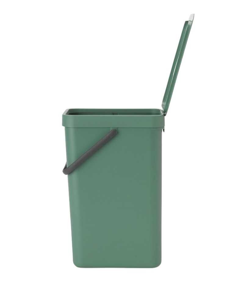 Pattumiera design Brabantia: gettare rifiuti diventa bello e semplice